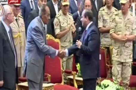 فيديو | كلمات حزينة ومؤثرة الرئيس السيسي ينعي المشير طنطاوى
