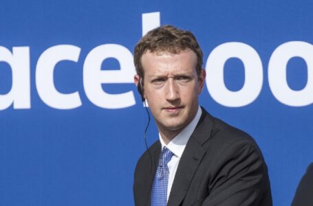 شركة فيسبوك تعلن تغيير اسمها إلى “ميتا “