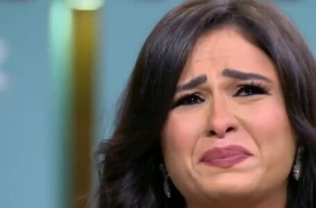 ياسمين عبدالعزيز في أول ظهور لها بعد رحلة العلاج: «كنت بموت وجهزوا لي التربة».. فيديو