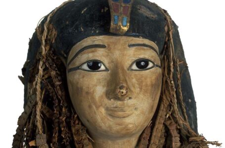 “لأول مرة” .. مومياء الفرعون المصري أمنحتب الأول تكشف أسرارها بعد 3500 عام!