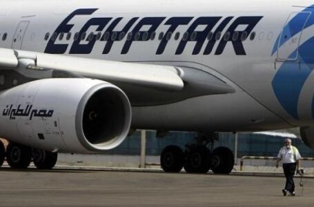 مصر للطيران تسير أول رحلة خضراء في القارة الإفريقية.. «فيديو»