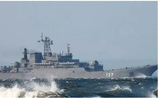 دقت أجراس الخطر.. روسيا تحرك أسطولها في أوروبا وغزو أوكرانيا يقترب