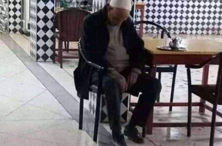 وفاة مشجع مغربى بالسكتة القلبية بعد هدف تريزيجيه | فيديو