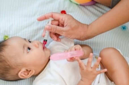 أهمية إعطاء فيتامين ” أ ” للأطفال .. وزارة الصحة توضح