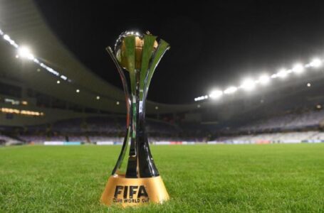 فيفا يعلن حكام كأس العالم للأندية