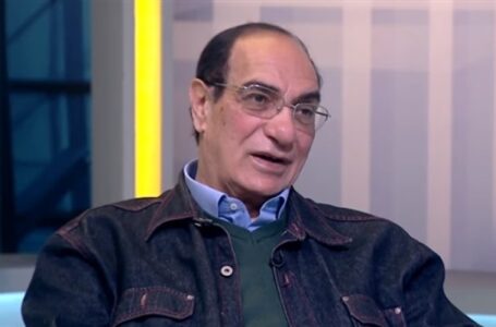 المخرج مجدي أحمد علي: معرض الكتاب ظاهرة يجب أن تستمر.. والتخفيضات كثيرة
