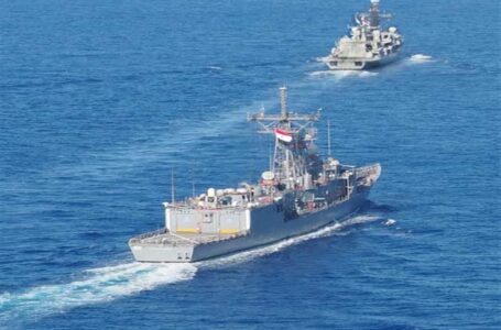 القوات البحرية المصرية والإسبانية تنفذان تدريبا بحريا عابرا بنطاق الأسطول الشمالي بالبحر المتوسط