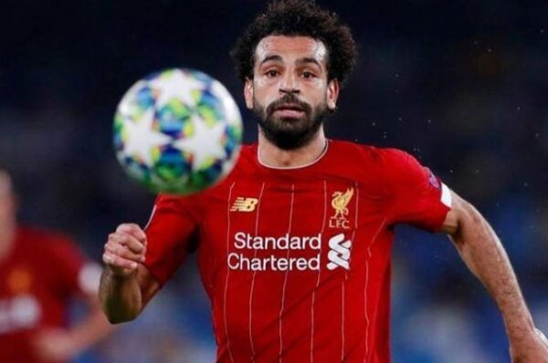 تفاصيل فشل اجتماع ليفربول مع محمد صلاح لتجديد عقده