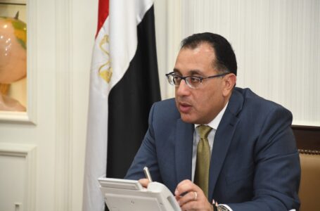 مجلس الوزراء يوافق على التصوير المجانى فى الأماكن العامة للاجانب والمصريين