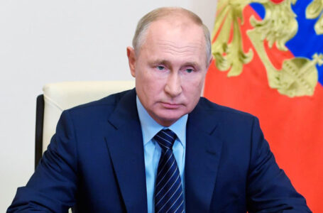 بوتين :العقوبات الغربية دفعت روسيا نحو أسوأ أزمة اقتصادية 