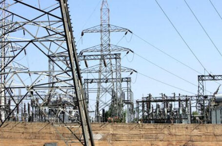 تأسيس محطات ربط كهربائي بين العراق والسعودية