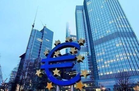 البنك المركزي الأوروبي يرفع أسعار الفائدة بواقع 50 نقطة