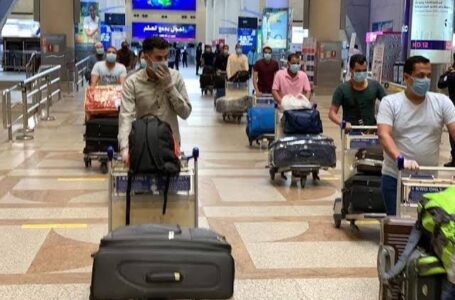 البدوى :إنهاء خدمة الوافدين في الكويت سيؤثر على أرقام تحويلات المصريين من الخارج