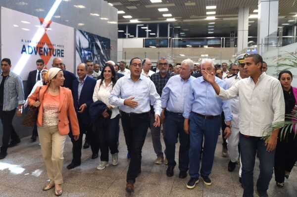مطار شرم الشيخ الدولي يشهد أعمال تطوير بحضور رئيس الوزراء