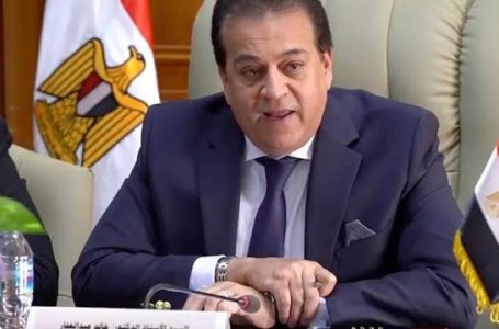 مصر تحقق إنجازًا طبيًا عالميًا.. النضج الثالث في تنظيم الأدوية واللقاحات