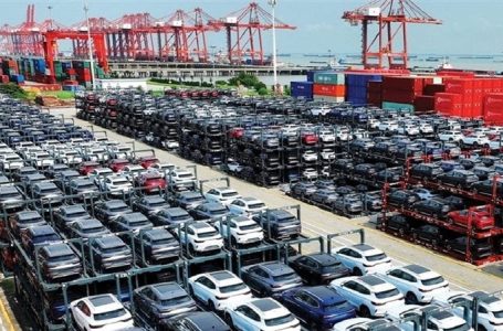 بتسهيلات وإجراءات مبسطة.. المالية تحدد 5 شروط لاستيراد سيارات المصريين بالخارج