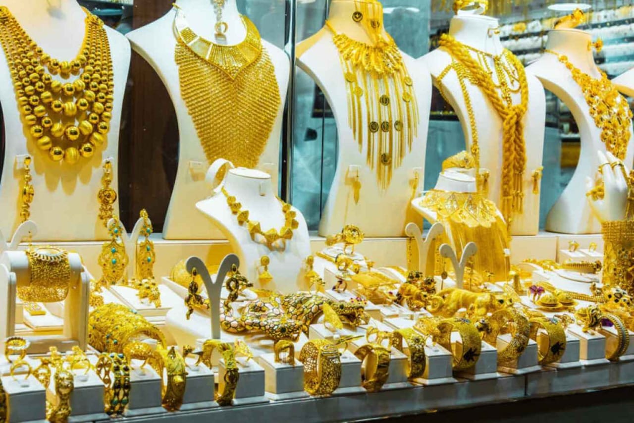 أسعار الذهب في السوق المحلي اليوم 