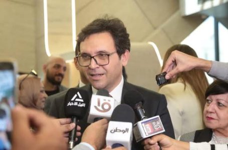 “نهضة على خشبة المسرح ورفوف الكتب: خطة ثقافية طموحة لمصر في 2025”