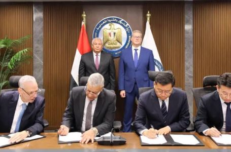مصر تُطلق مشروعًا عملاقًا لإنتاج الفوسفوريك من أبو طرطور بـ658 مليون دولار