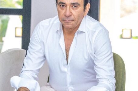 رحيل الإعلامي الكبير عاطف كامل صاحب برنامج “لو بطلنا نحلم”