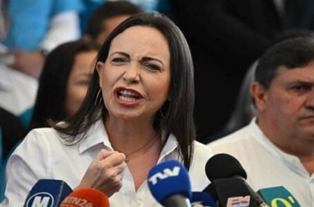 ماريا كورينا ماتشادو: من قيادة المعارضة إلى منصة نوبل للسلام 2025