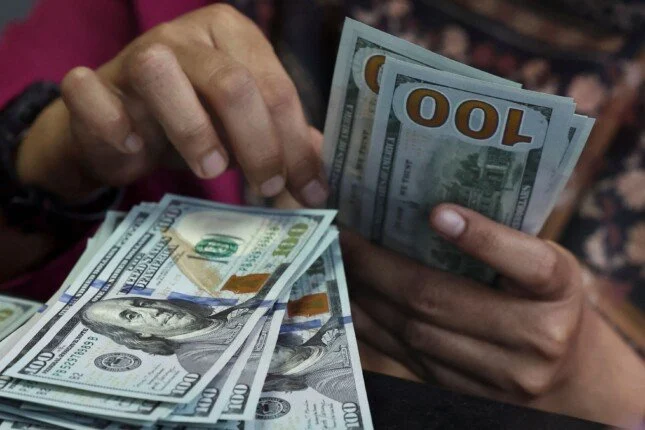 سعر الدولار اليوم